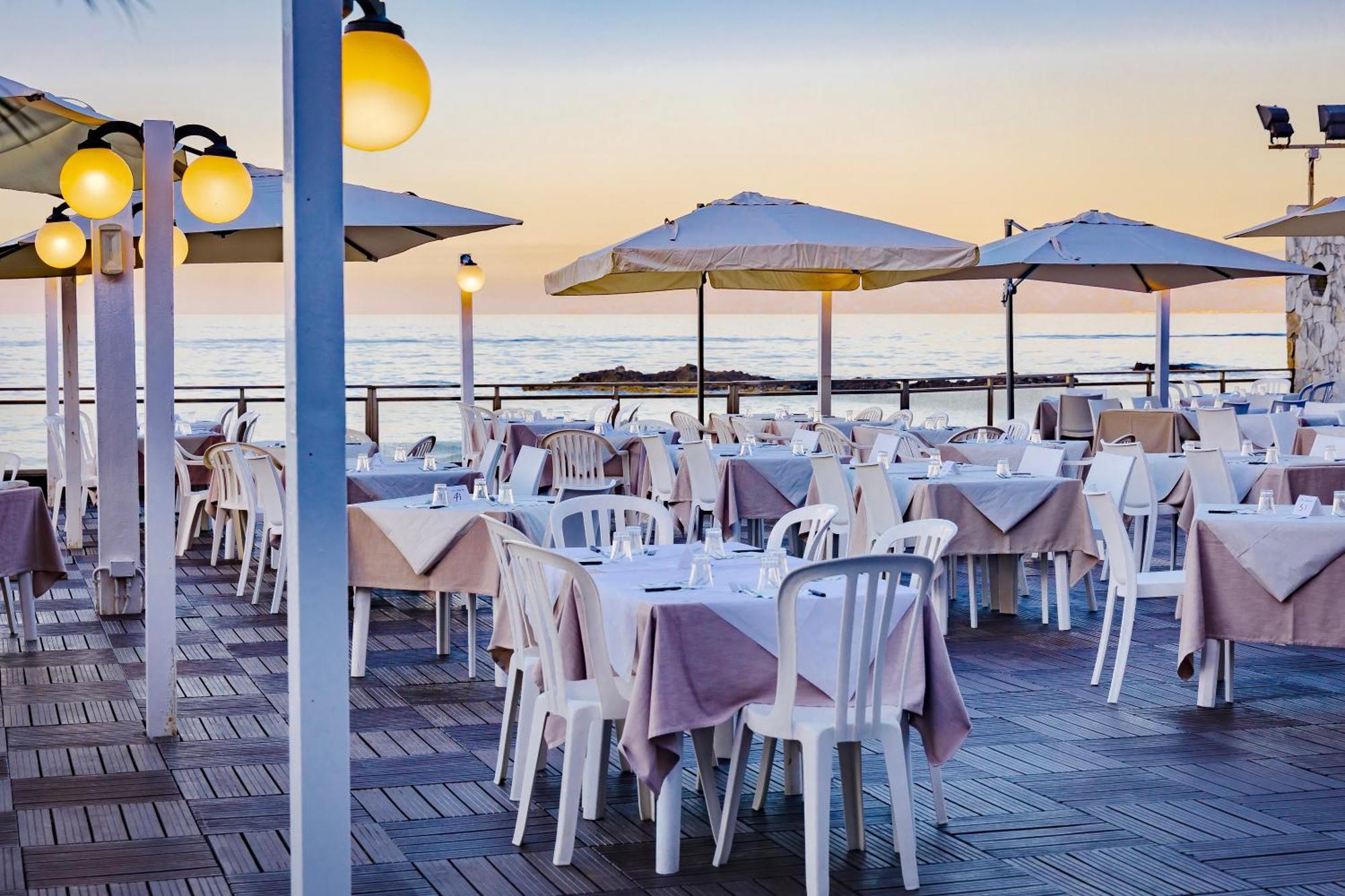 Riva Smeralda Camping Lodge Milazzo Eksteriør bilde