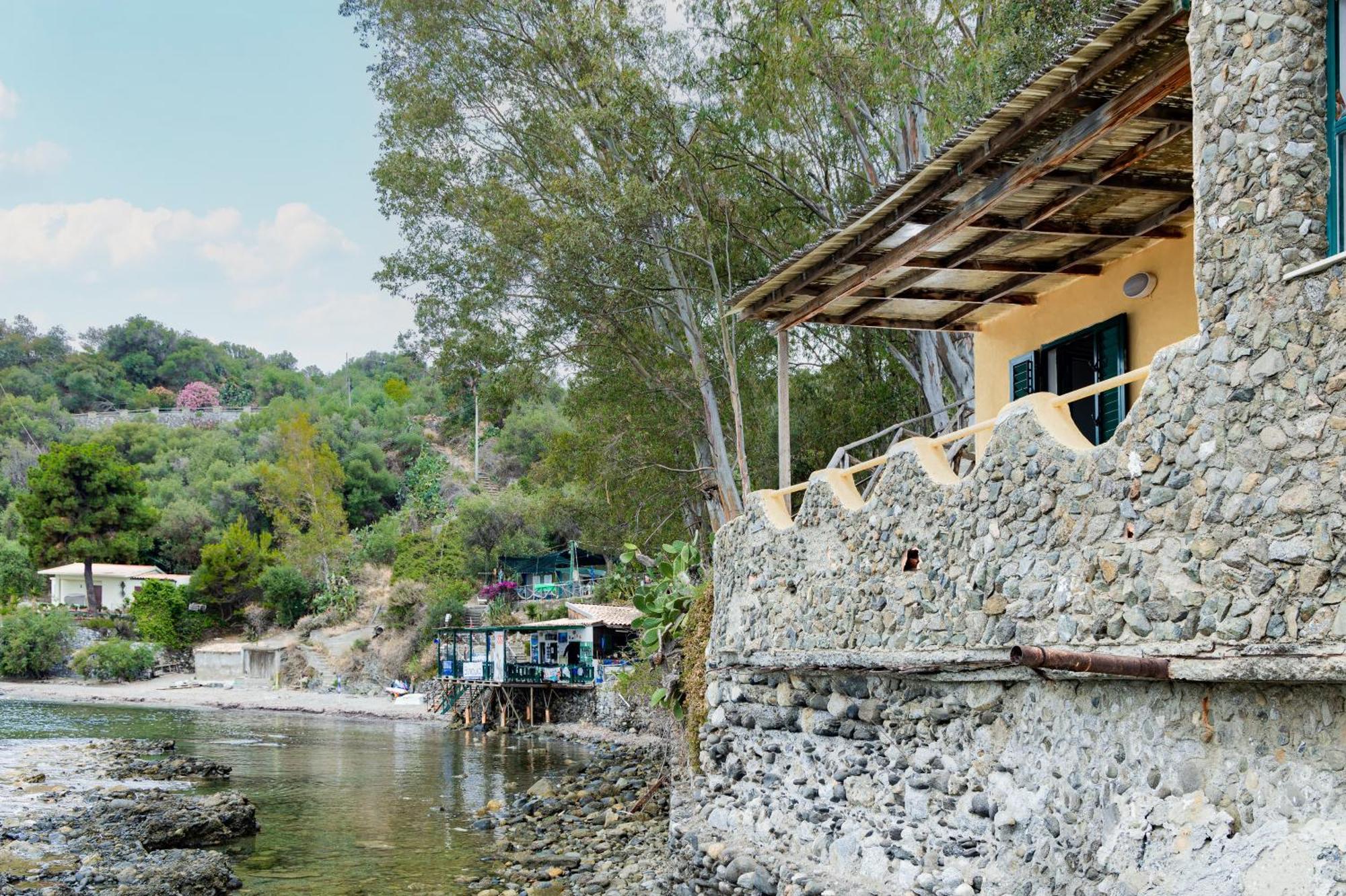 Riva Smeralda Camping Lodge Milazzo Eksteriør bilde